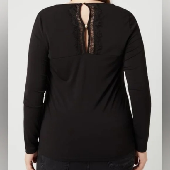 ✨️2/$30 NWT Long-Sleeve Lace Trim Blouse - Picture 3 of 8